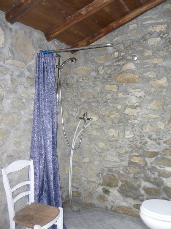 Micro-Cottage In Pietra La Ratatouille Dego Room photo